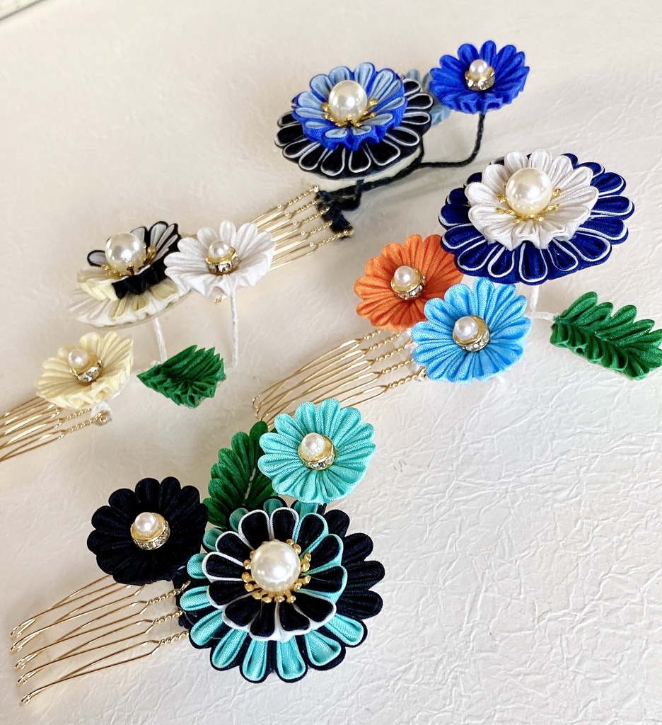 刀剣男士イメージ つまみ細工ヘアコーム『雛菊』