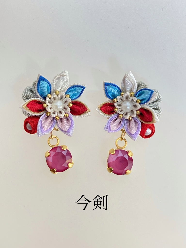 刀剣男士イメージ つまみ細工 小さなお花ピアス/イヤリング (改) 其の壱