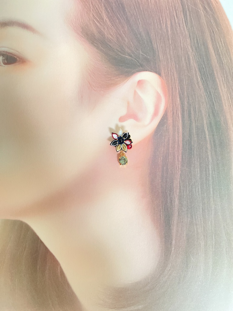 刀剣男士イメージ つまみ細工 小さなお花ピアス/イヤリング (改) 其の壱