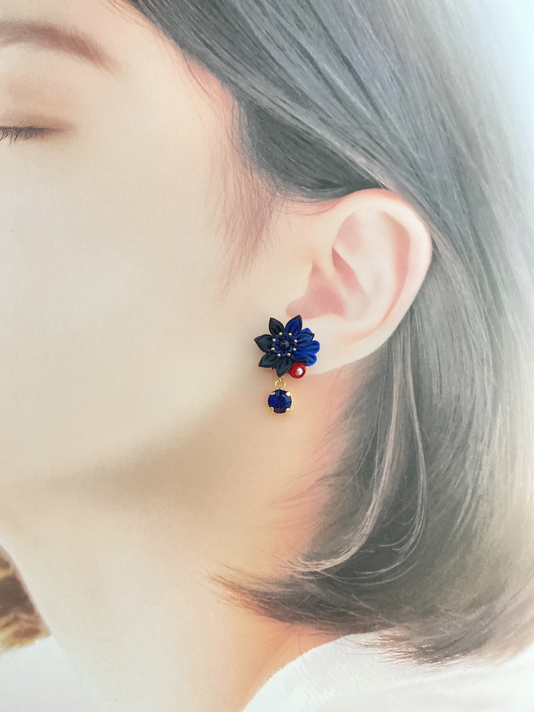 刀剣男士イメージ つまみ細工 小さなお花ピアス/イヤリング (改) 其の参