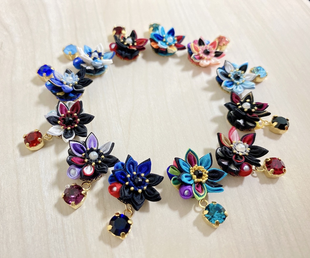 刀剣男士イメージ つまみ細工 小さなお花ピアス/イヤリング (改) 其の参