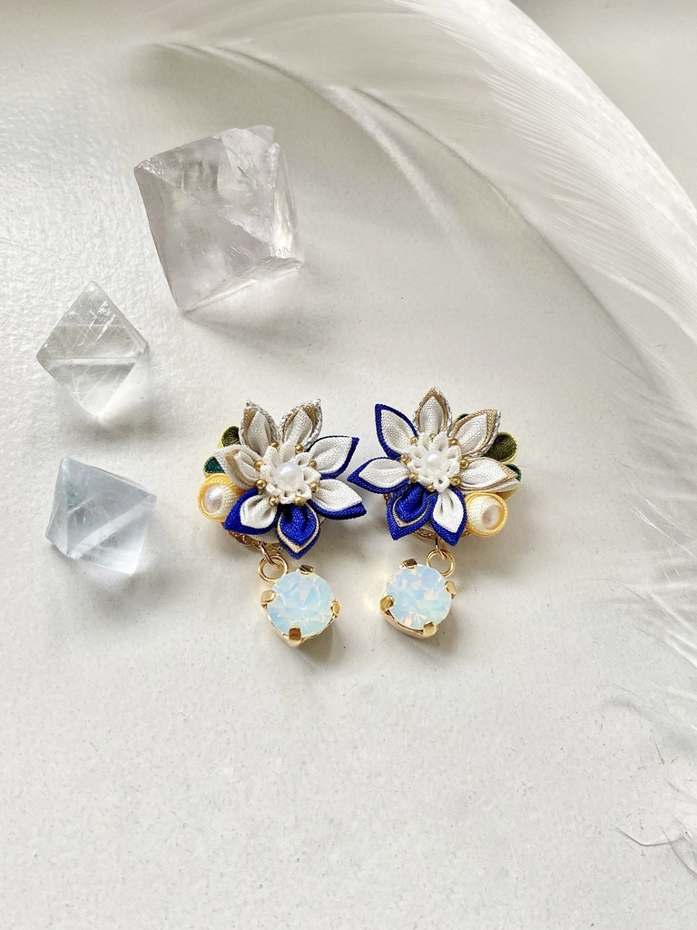 刀剣男士イメージ つまみ細工 小さなお花ピアス/イヤリング (改) 其の肆