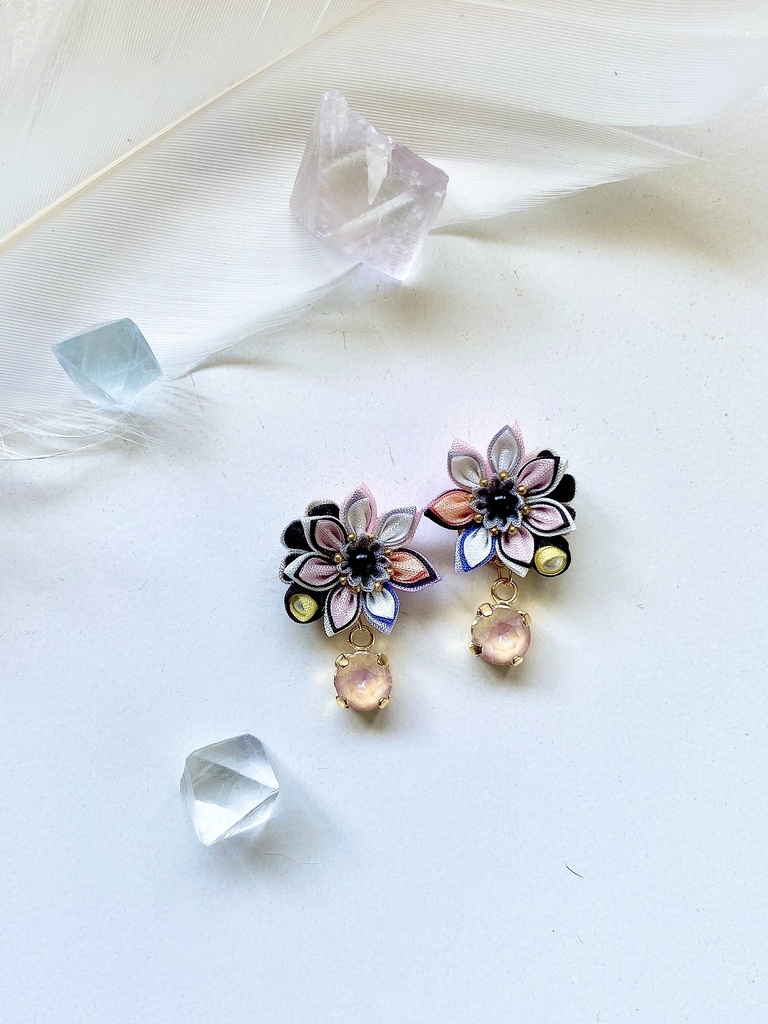 刀剣男士イメージ つまみ細工 小さなお花ピアス/イヤリング (改) 其の陸