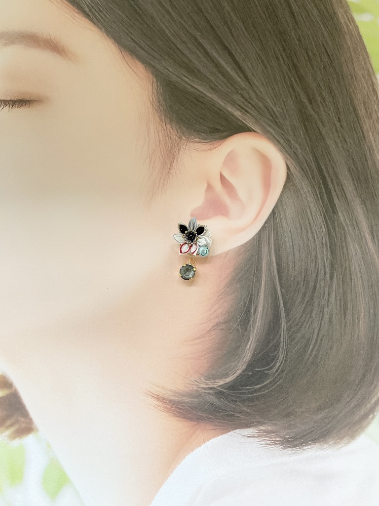 刀剣男士イメージ つまみ細工 小さなお花ピアス/イヤリング (改) 其の陸