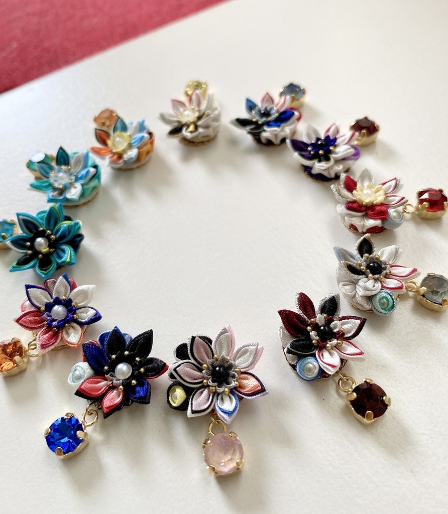 刀剣男士イメージ つまみ細工 小さなお花ピアス/イヤリング (改) 其の陸