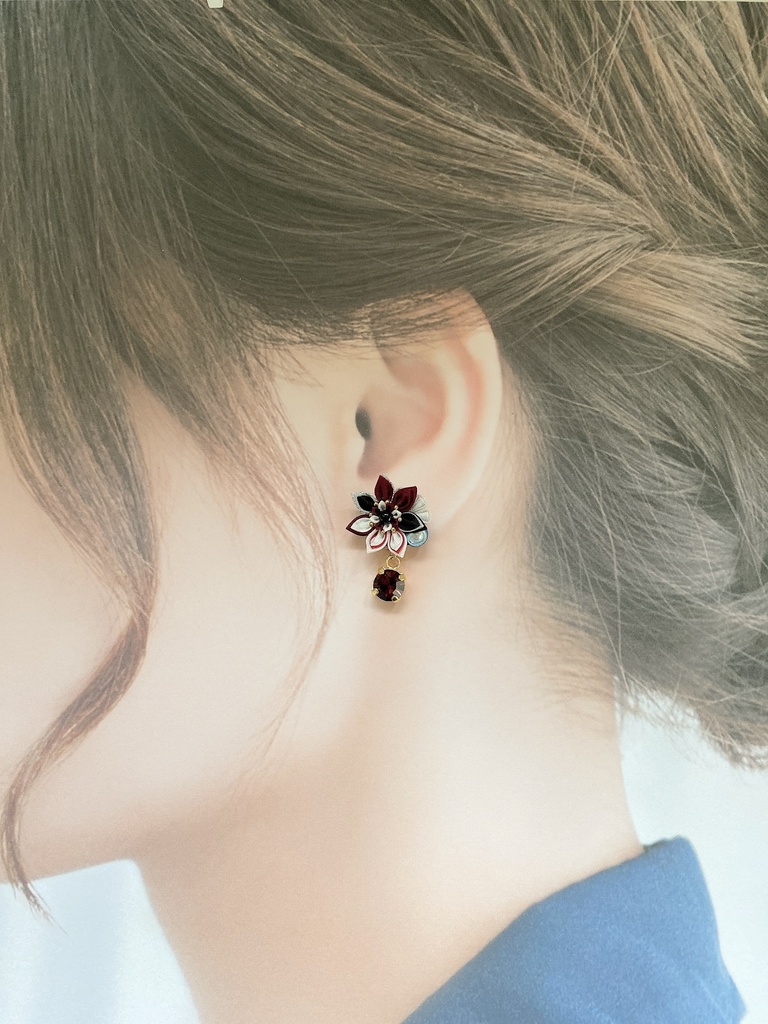 刀剣男士イメージ つまみ細工 小さなお花ピアス/イヤリング (改) 其の陸