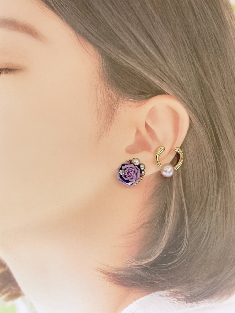 刀剣男士イメージ つまみ細工 小さなお花(薔薇)ピアス/イヤリング (イヤーカフ付き)