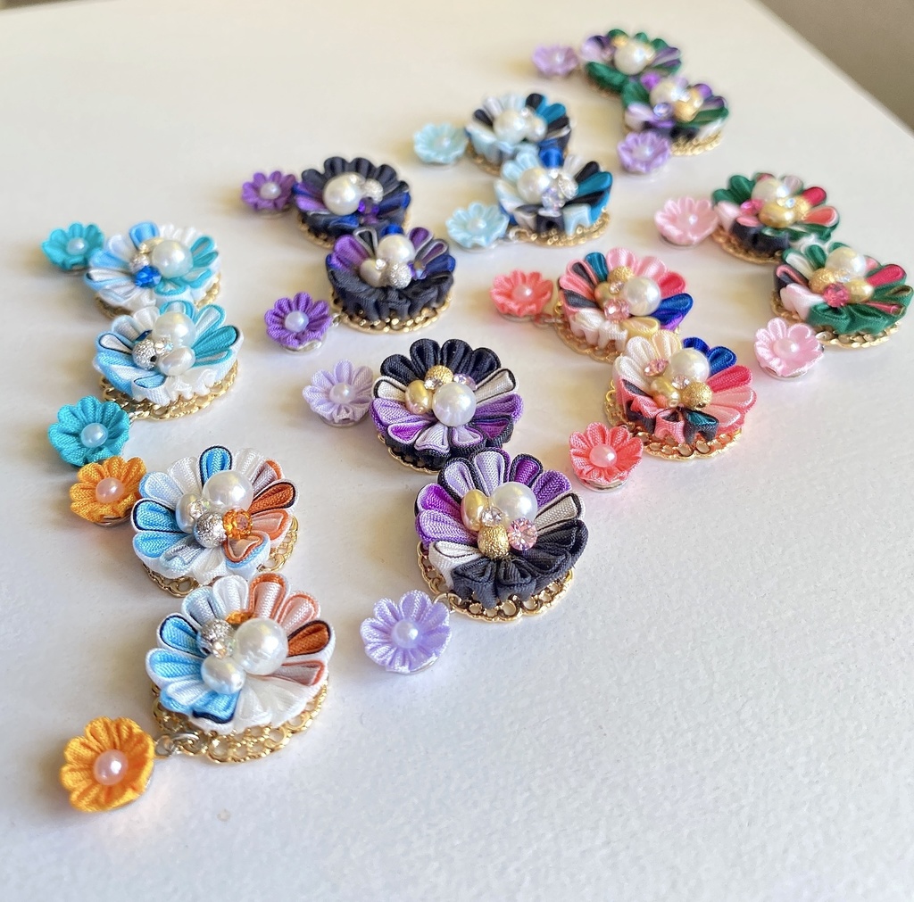 刀剣男士イメージ つまみ細工 小さなお花(雛菊)ピアス/イヤリング (イヤーカフ付き)