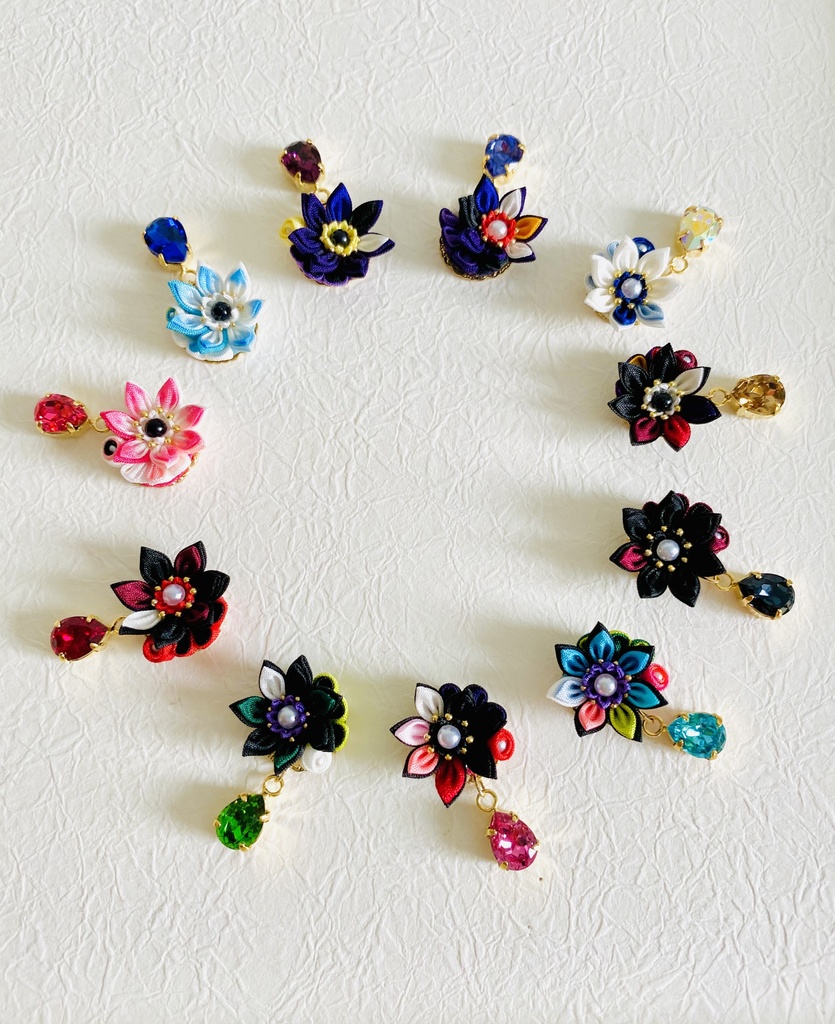 刀剣男士イメージ つまみ細工お花ピアス／イヤリング 其の三