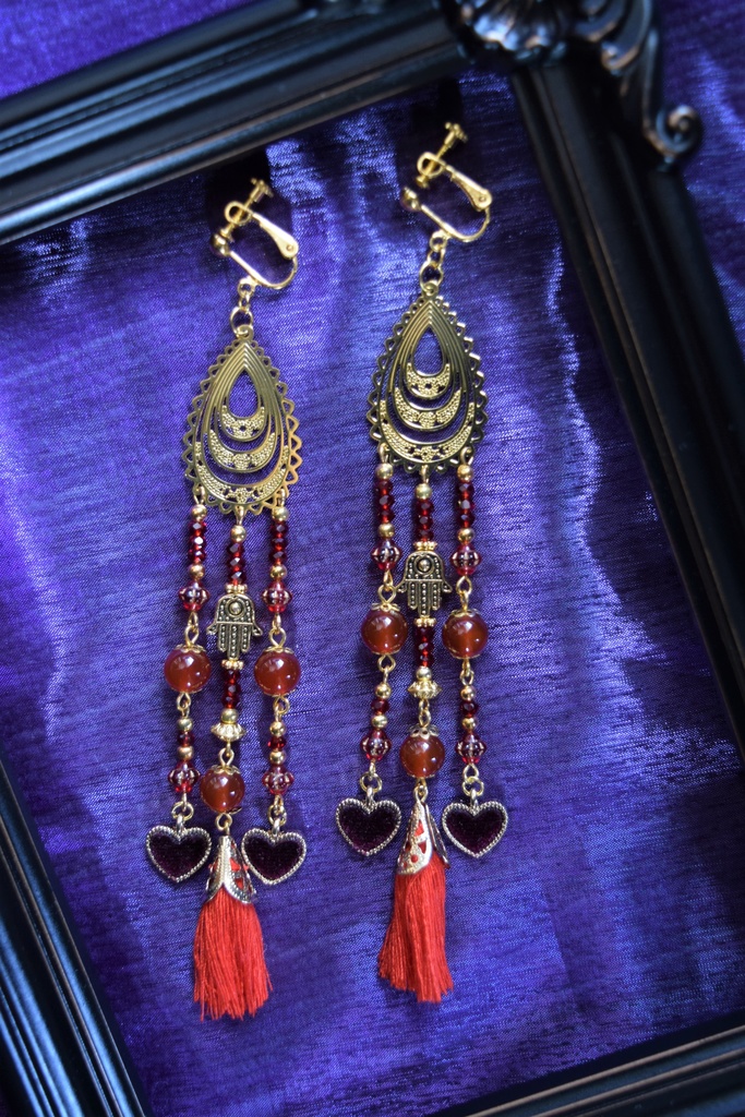 鶉首の末法 イヤリング