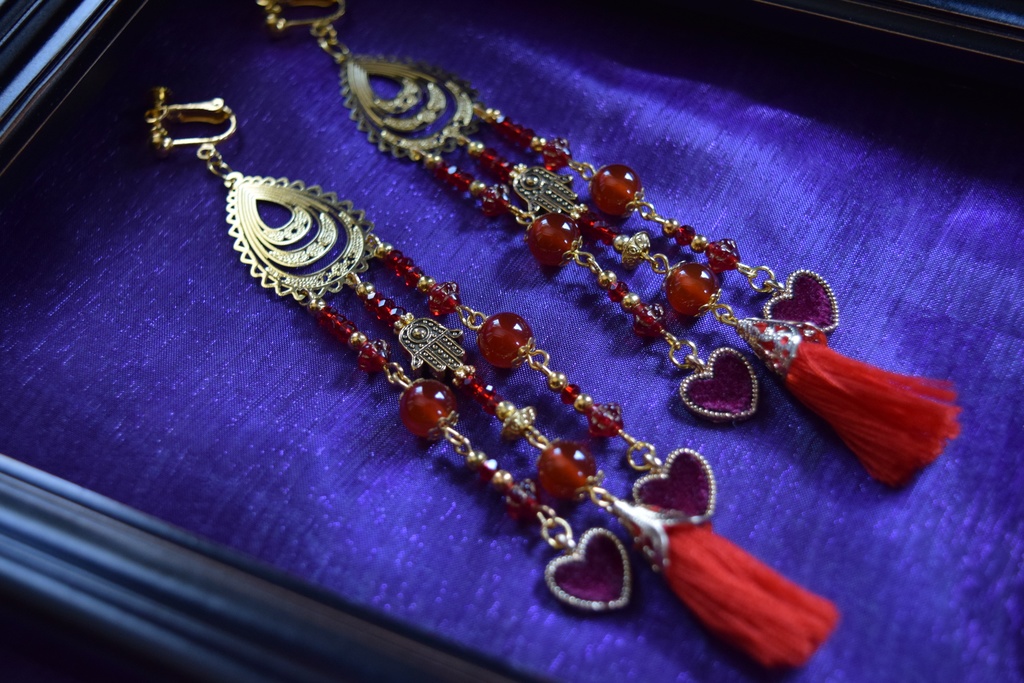 鶉首の末法 イヤリング