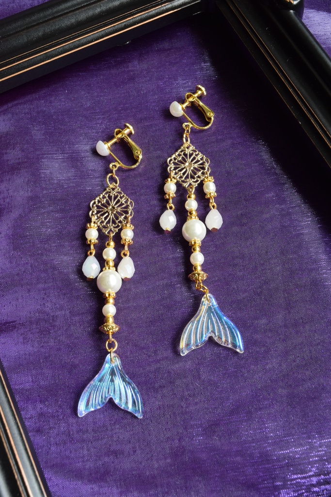 晨光の水妖 イヤリング