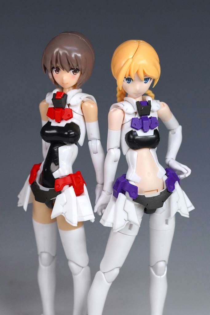 アサルトドレス 赤/紫/オレンジ/緑