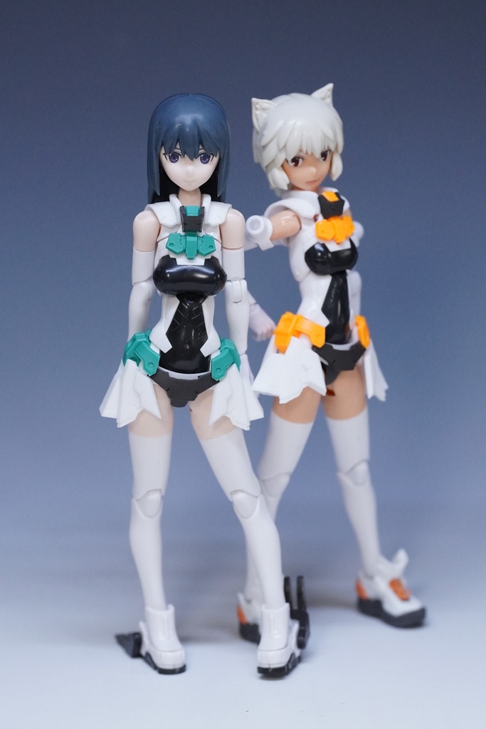 アサルトドレス 赤/紫/オレンジ/緑