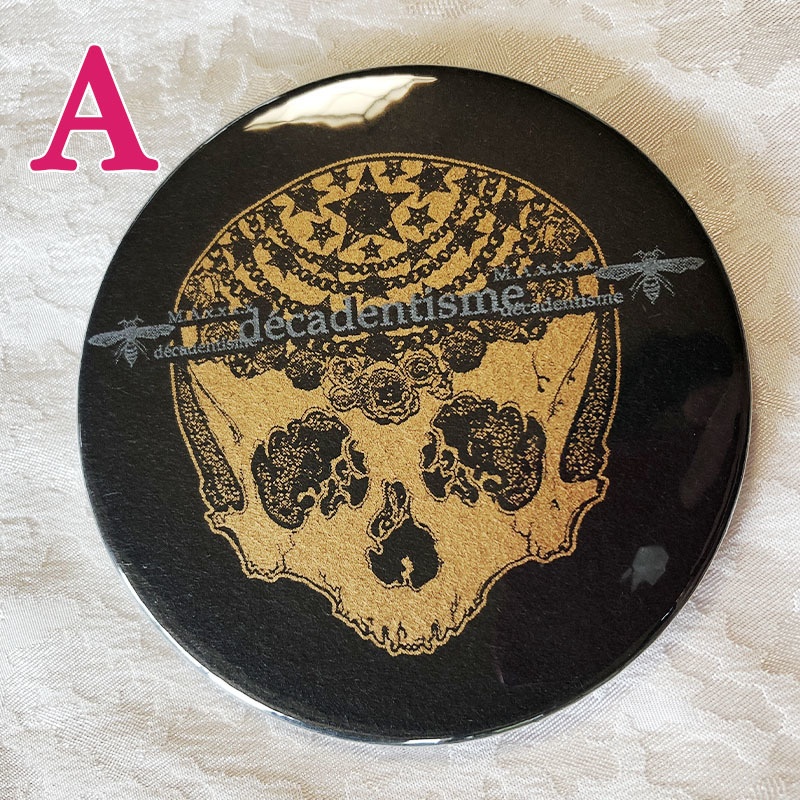 黒と白と金のしゃれこうべ*缶バッジ