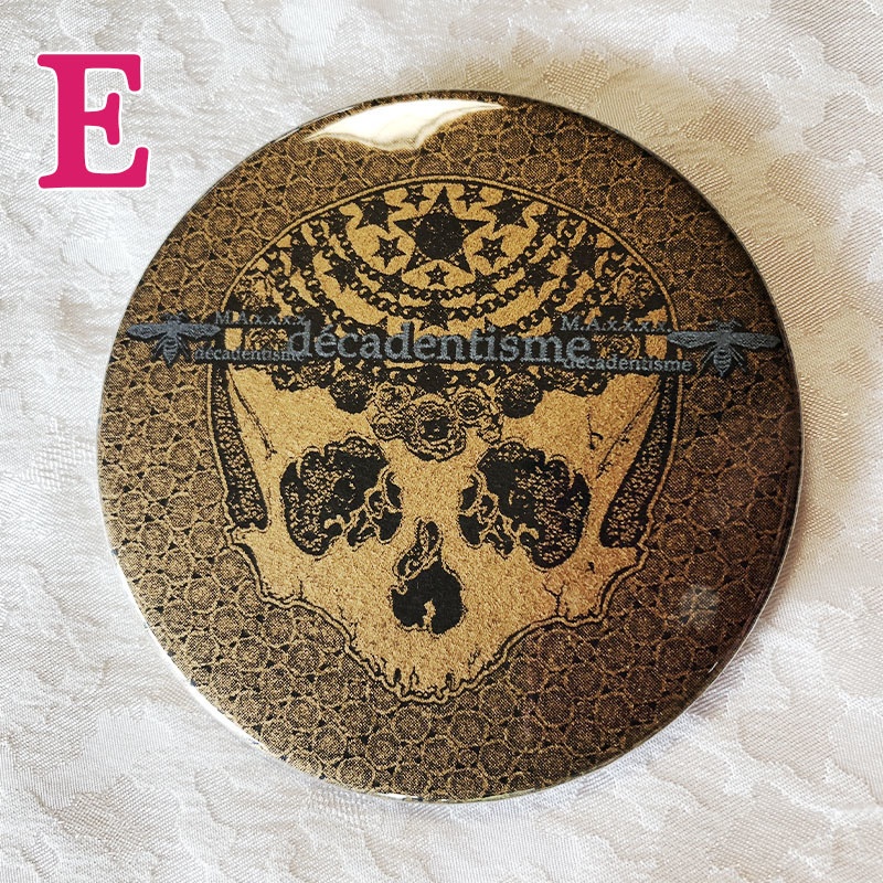 黒と白と金のしゃれこうべ*缶バッジ