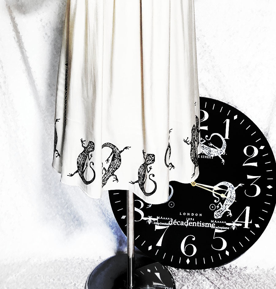 ヤモリのRomantiqueドレス【アイボリー】