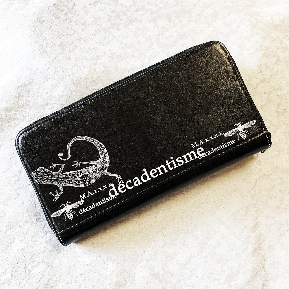 ヤモリのラウンドファスナー長財布