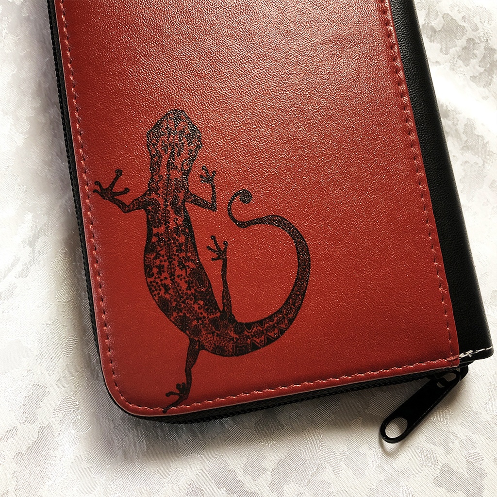 ヤモリのラウンドファスナー長財布