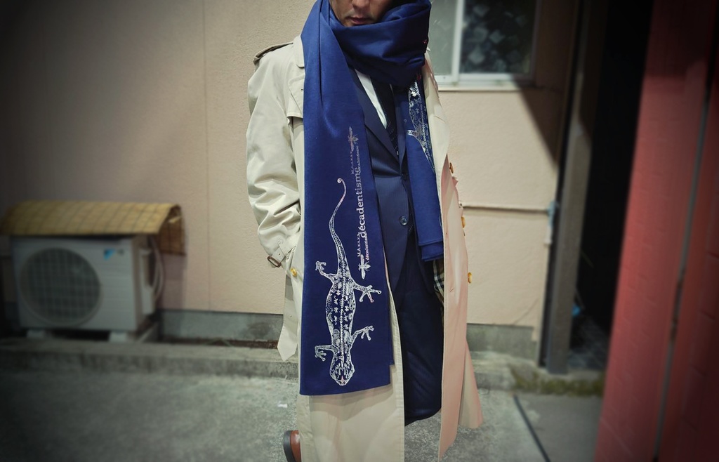 BIG箔蝶々の大判ショールマフラー【ダークナイトブルー×金箔】