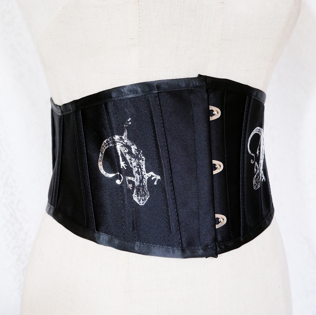 銀箔ヤモリのショートコルセット【M】