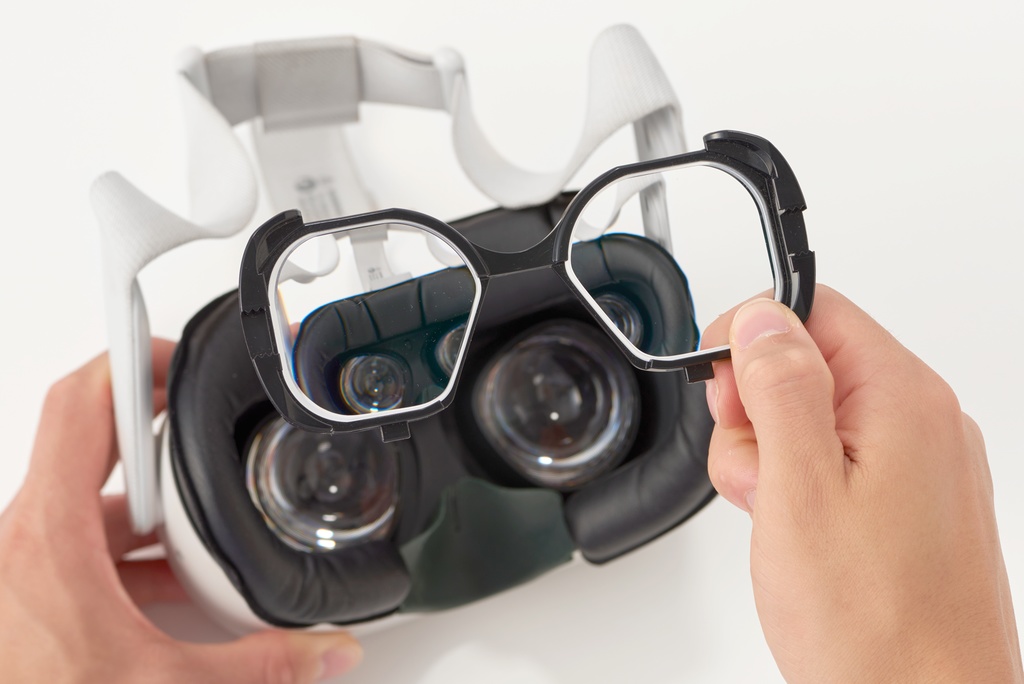 【Quest2・PICO4・Valve Index対応モデル】VRヘッドマウントディスプレイ専用メガネ「VRsatile/ヴァーサタイル」処方箋受領より通常3週間以内にお届け