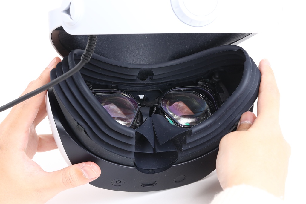 【PSVR2対応モデル】VRヘッドマウントディスプレイ専用メガネ「VRsatile/ヴァーサタイル」処方箋受領より通常3週間以内にお届け