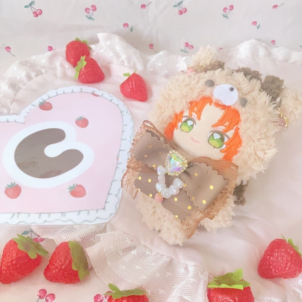 〘 いつぬい用〙いちごリスさん