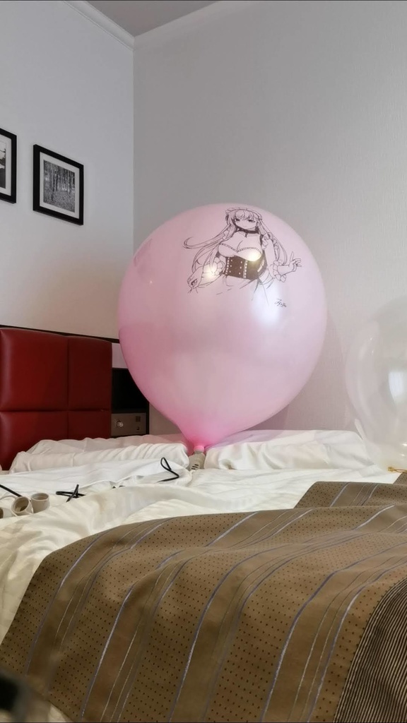 ベルファスト風船割り動画 Pump to pop video