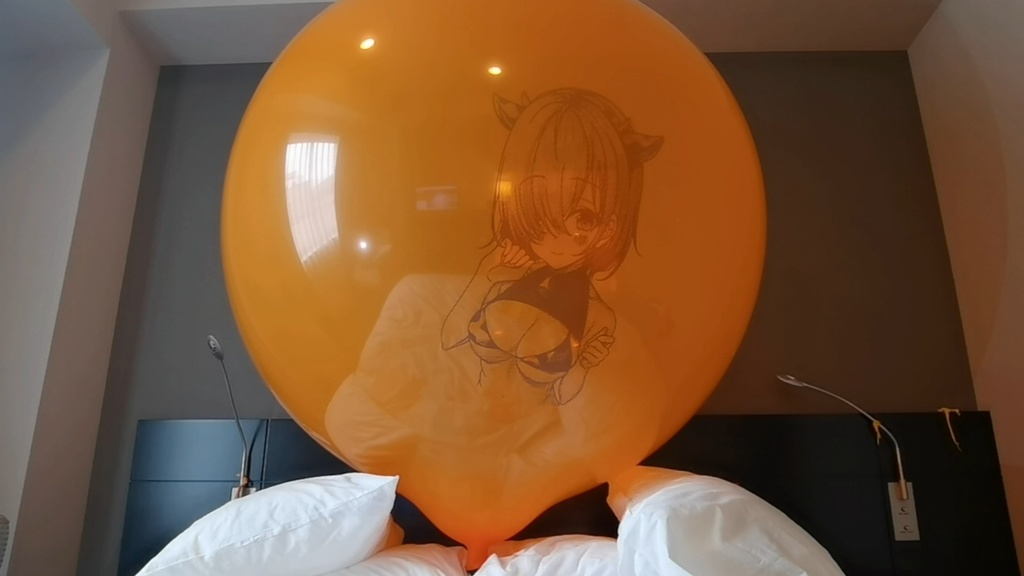 マシュ風船割り動画 Pump to pop video (Mashu balloon)