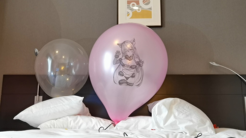 アナスタシア風船 割り動画