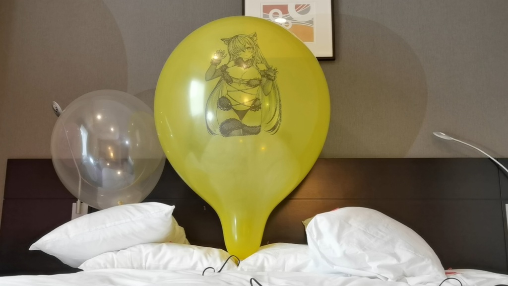 アナスタシア風船 割り動画