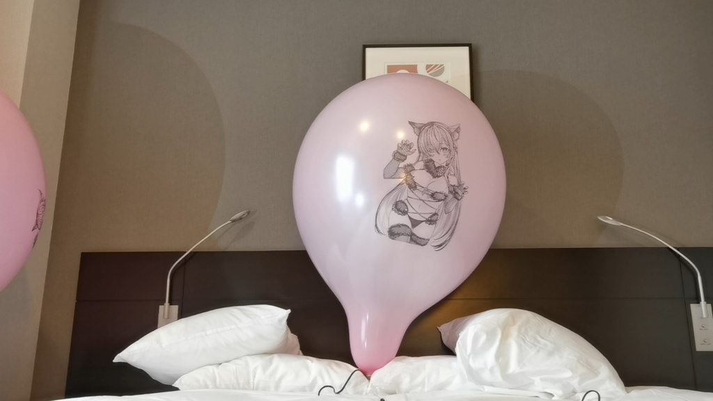 アナスタシア風船 割り動画