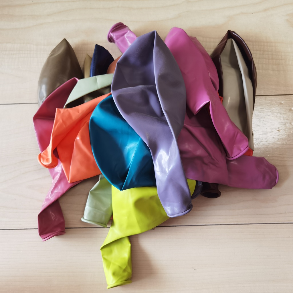 例の風船 The Balloon