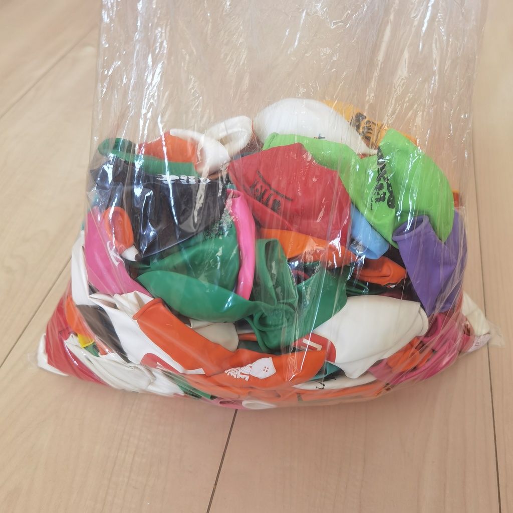 例の風船 The Balloon