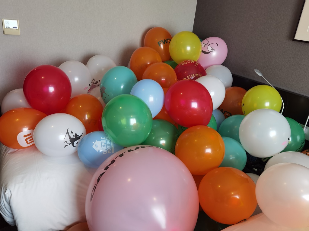 例の風船 The Balloon