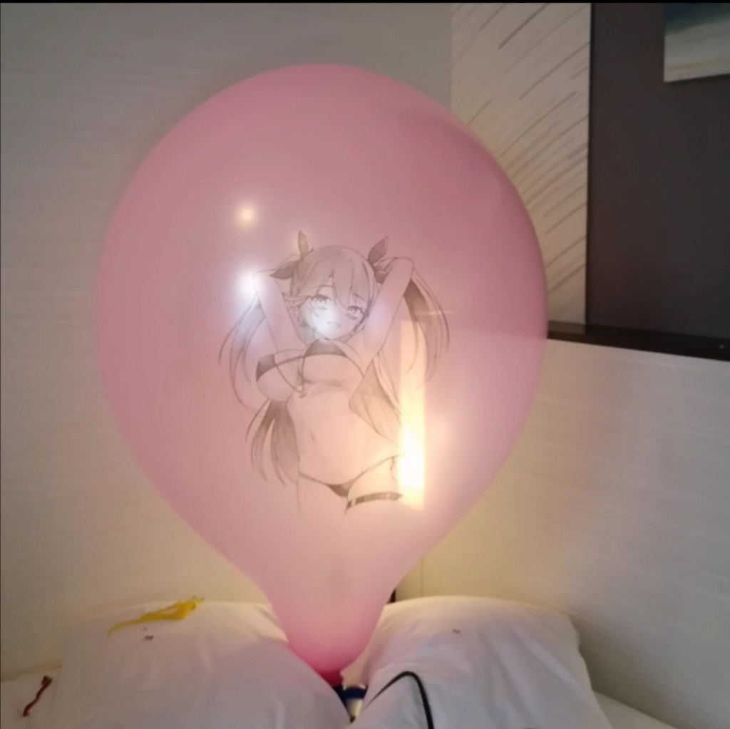 プリンツ・オイゲン風船割り動画