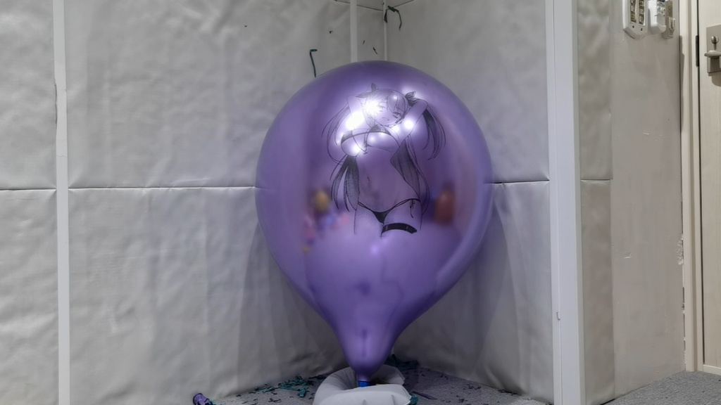 プリンツ・オイゲン風船割り動画