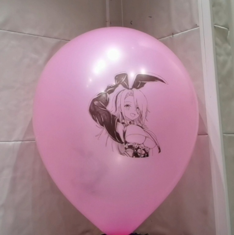 プリンツ・ハインリヒ 風船割り動画 Prinz Heinrich balloon popping video
