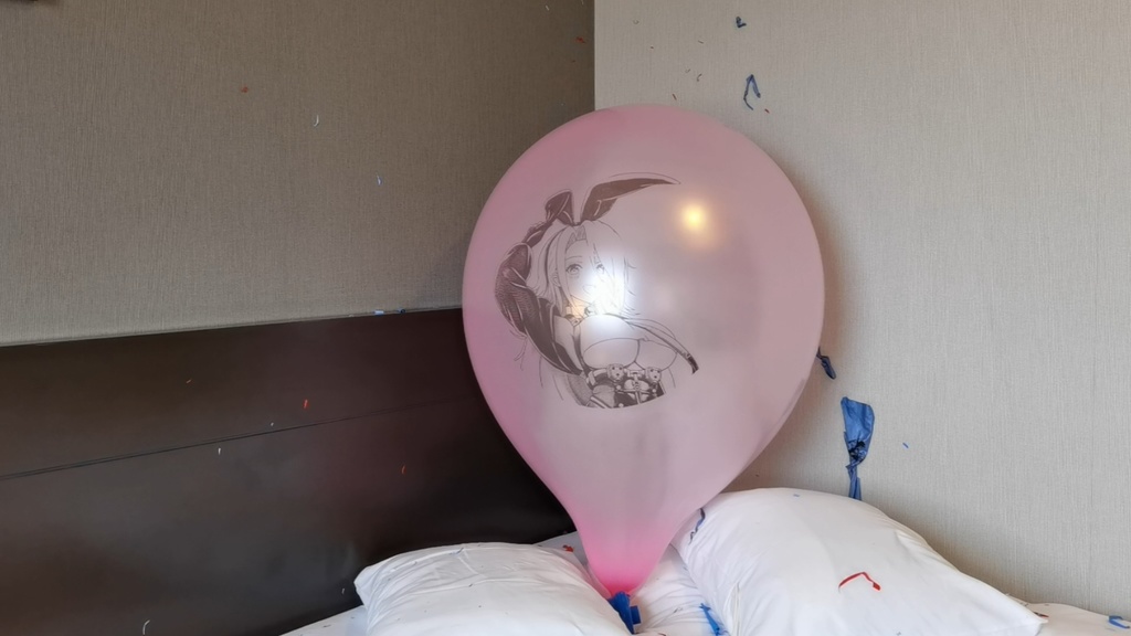 プリンツ・ハインリヒ 風船割り動画 Prinz Heinrich balloon popping video