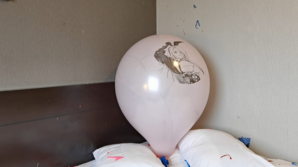 プリンツ・ハインリヒ 風船割り動画 Prinz Heinrich balloon popping video