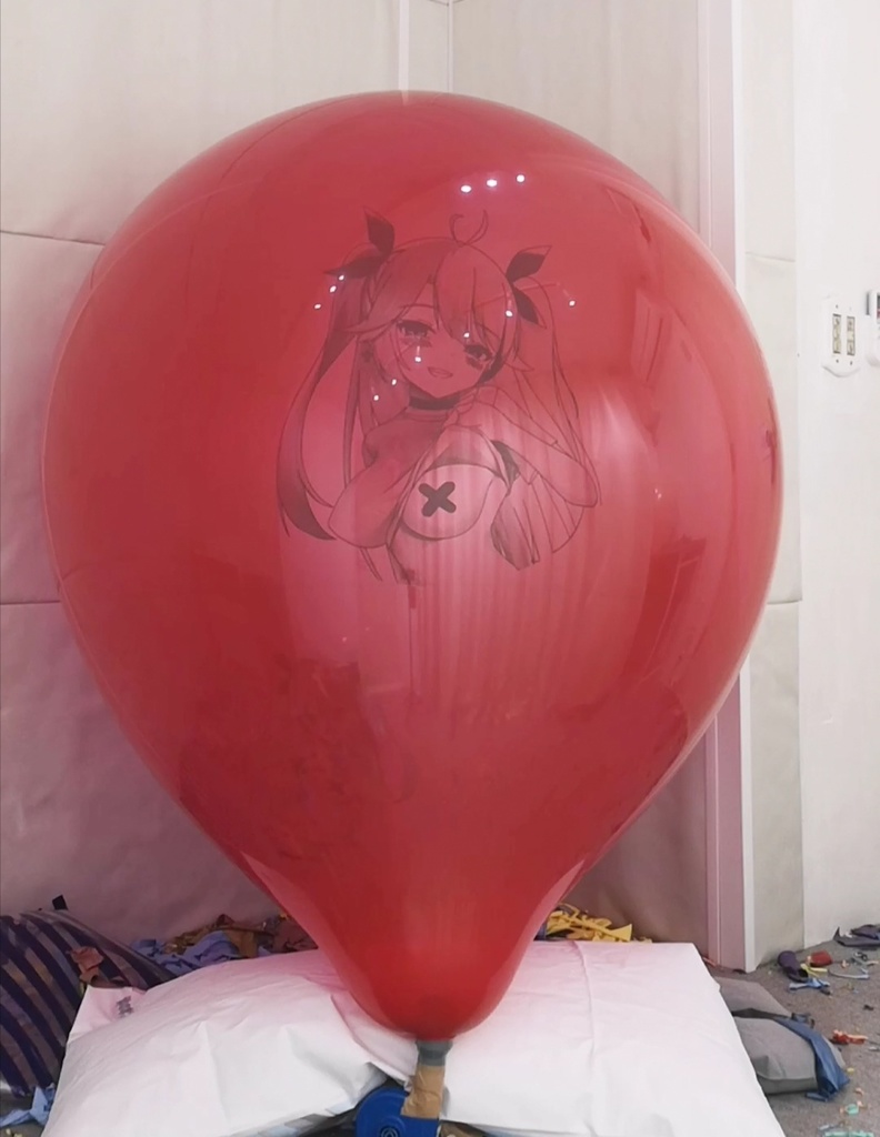 プリンツ・オイゲン風船割り動画 Prinz Eugen balloon popping video