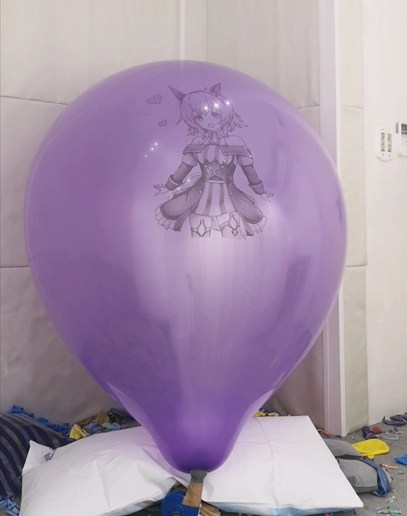 カレンちゃん風船割り動画 Curren Chan balloon popping video