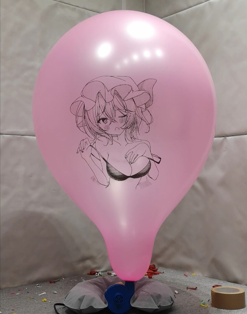 レミリア風船割り動画 Remilia balloon popping video