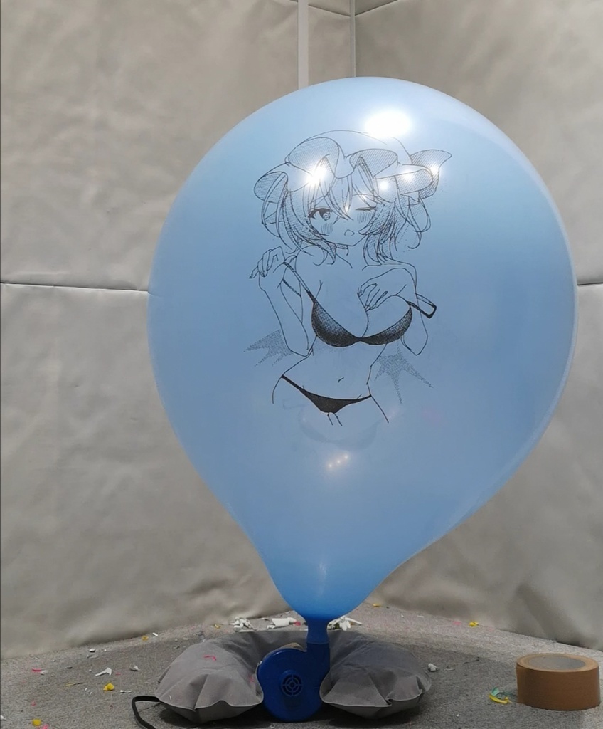 レミリア風船割り動画 Remilia balloon popping video