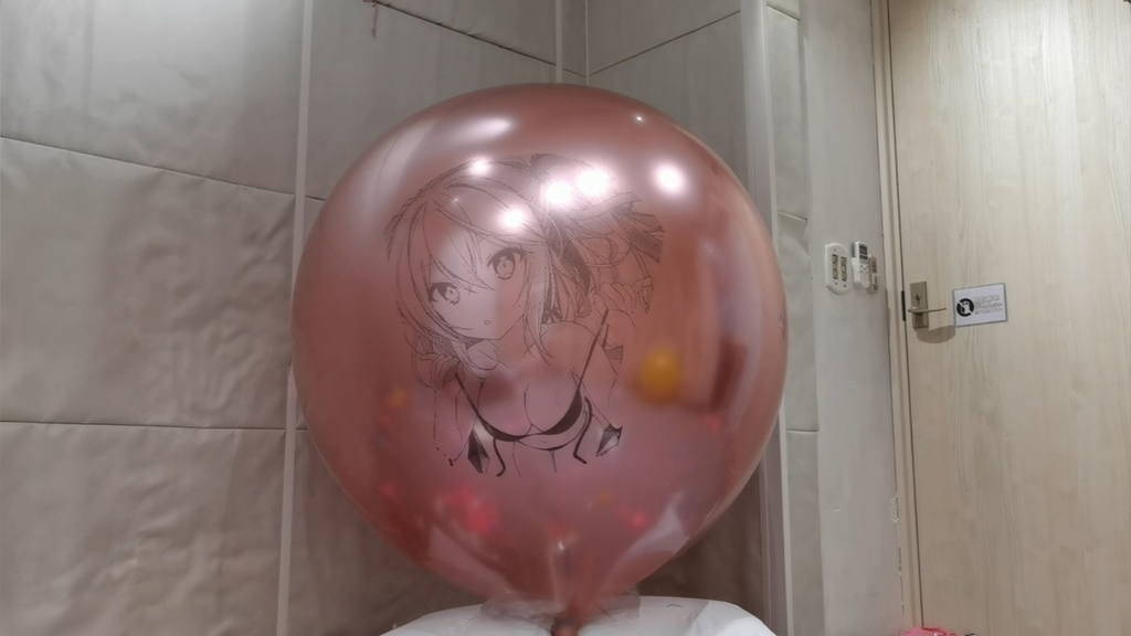 フラン風船割り動画 Flandre balloon popping video