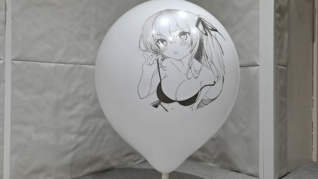 フラン風船割り動画 Flandre balloon popping video