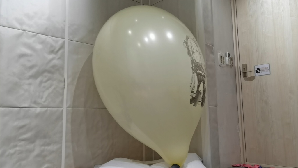 エルベ風船割り動画 Elbe balloon popping video