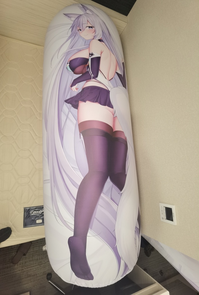 RQ信濃空ビ2 (ひねり横向き) Grid girl Shinano inflatable2 (Twist style)