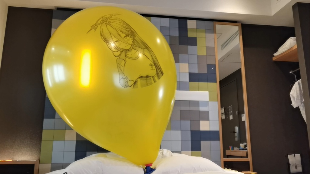 ハスミ風船割り動画 Hasumi balloon popping video